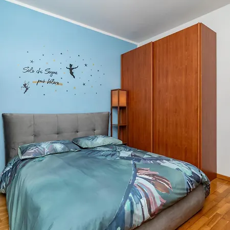 Into The Blu With Private Parking! *