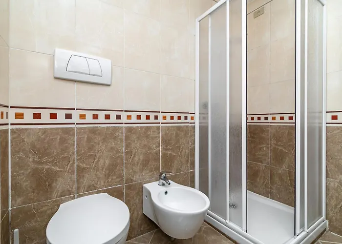 Into The Blu With Private Parking! Siena