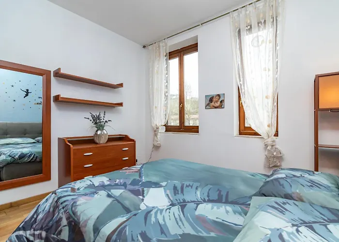 Into The Blu With Private Parking! * Siena